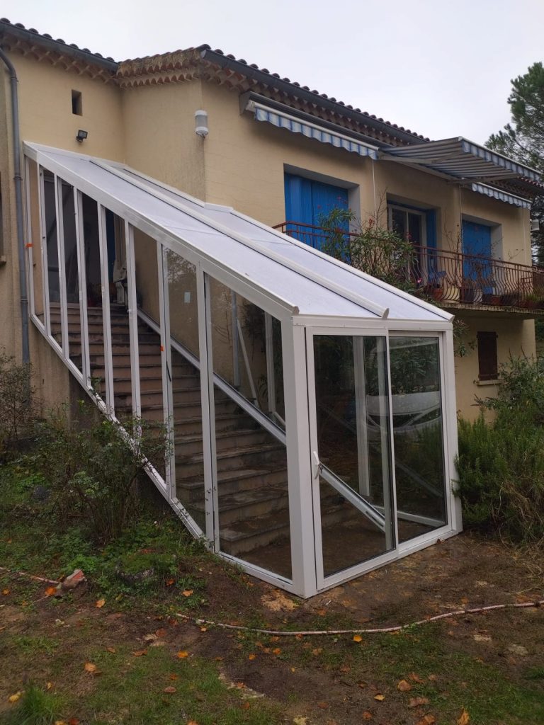 ALFA FERMETURE Spécialiste menuiseries, pergolas, stores, moustiquaires, serrurerie à Lablachère